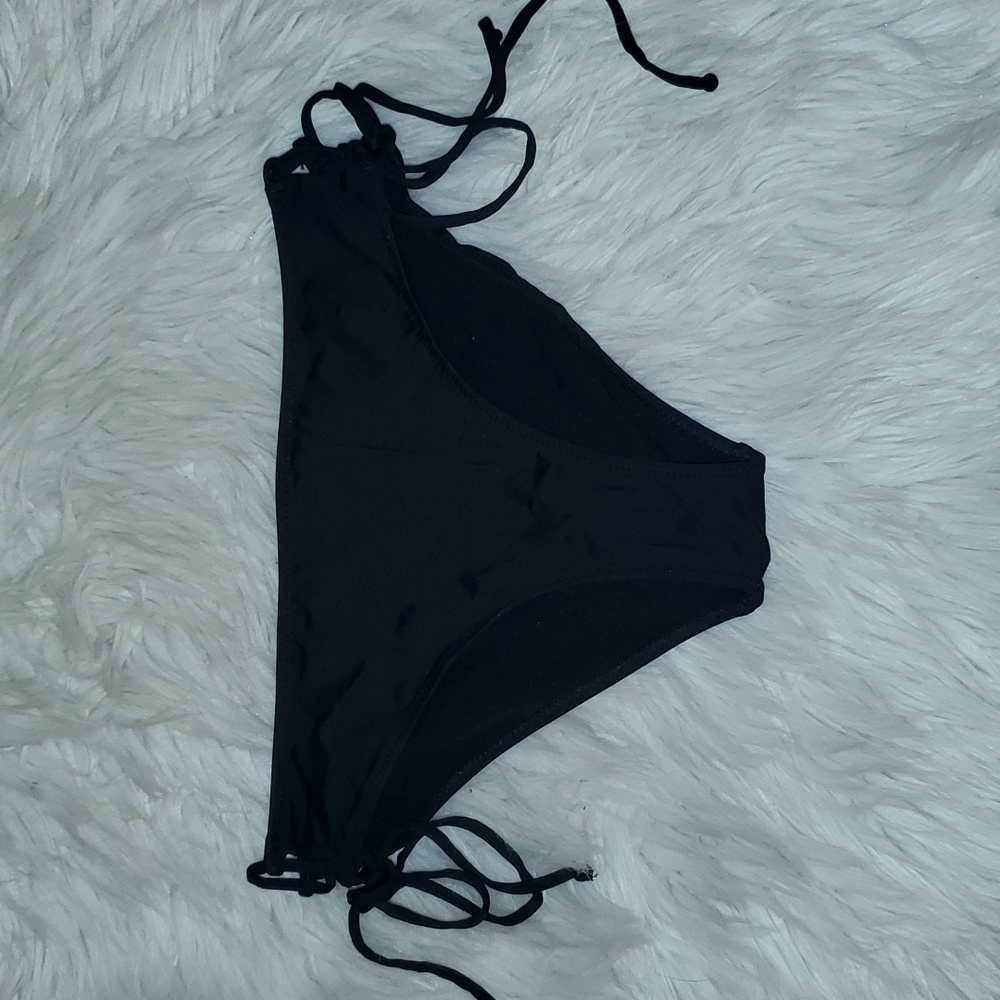 ~~H&M Adjustable Bikini Bottoms – Size 8, Tie-Side Swim Bottoms~~